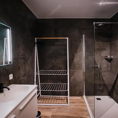 Apartment Modern In The Center Of