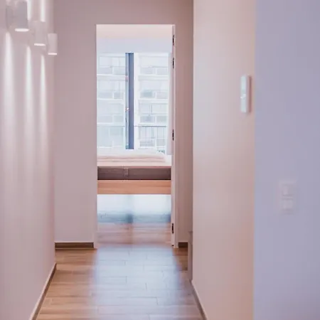 Apartment Modern In The Center Of *